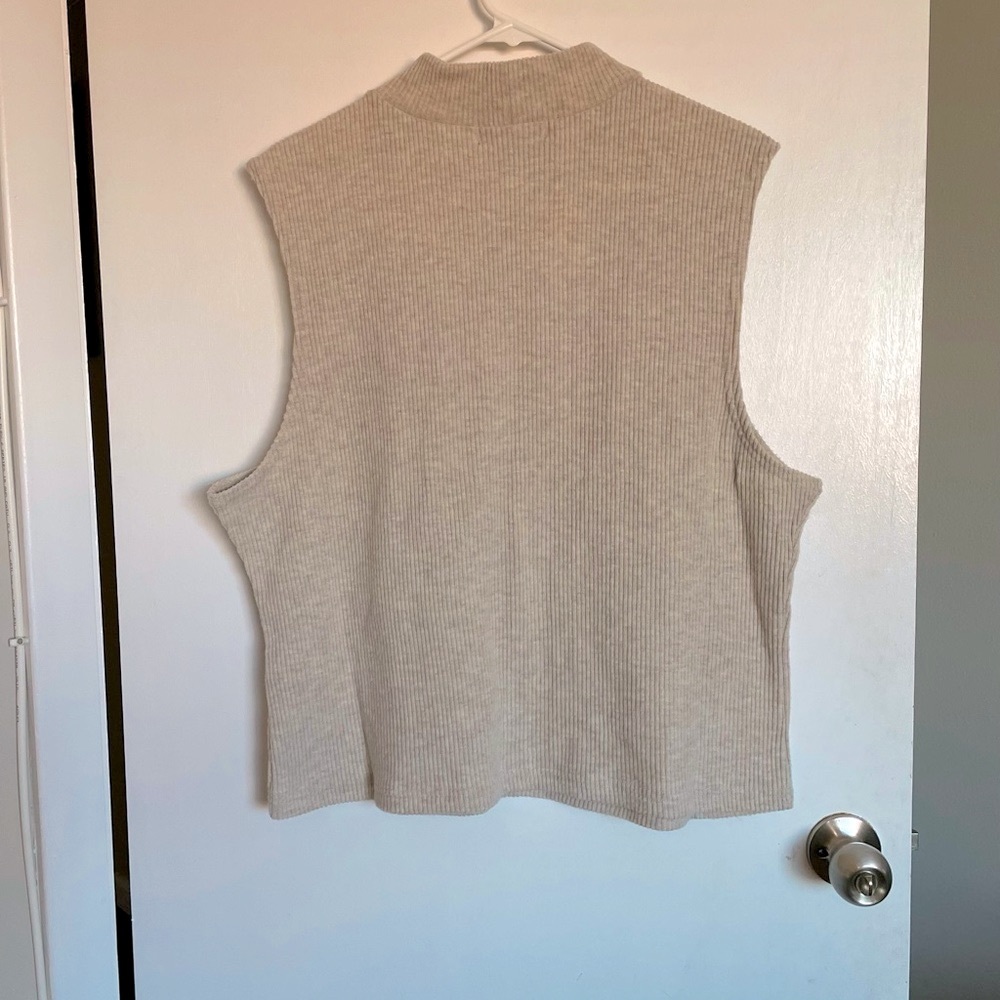 Forever 21 Plus Wam Sleeveless Top - Size 2X - Picture 3 of 8
